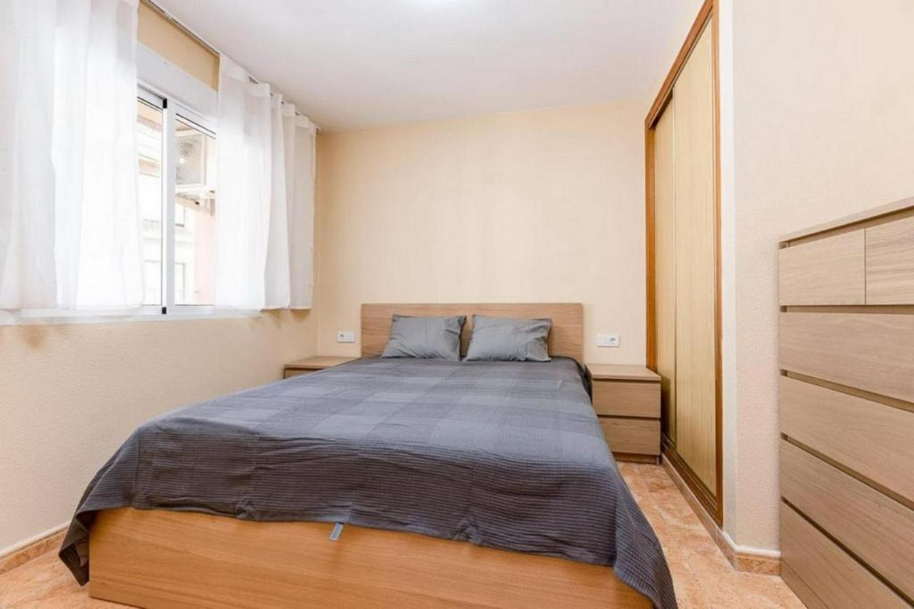 Isamar Apartamento Playa Del Cura Торевьиа Экстерьер фото